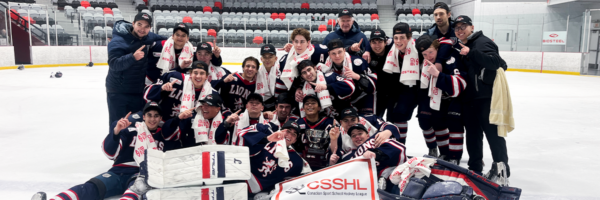 LCC remporte son premier championnat de la Ligue Canadienne de Hockey Sport Scolaire.